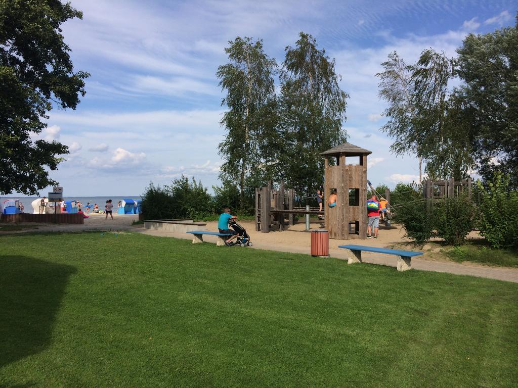 Ostseeferienhaus Oberes Apartment Mönkebude Buitenkant foto