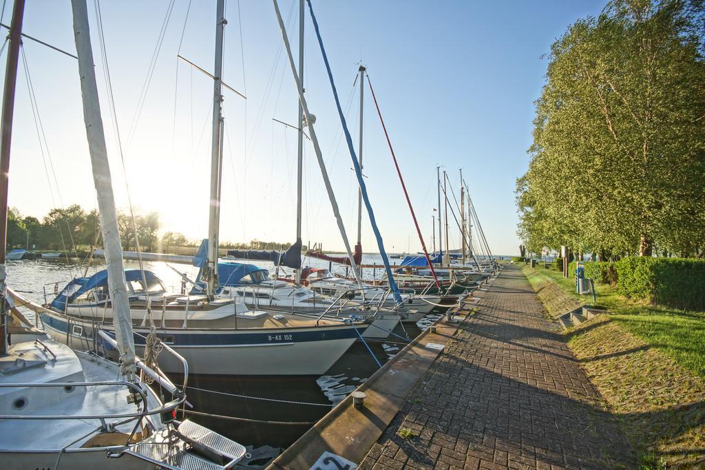 Ostseeferienhaus Oberes Apartment Mönkebude Buitenkant foto